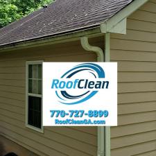 Roof Cleaning on Forrest Bend Court in Snellville, GA