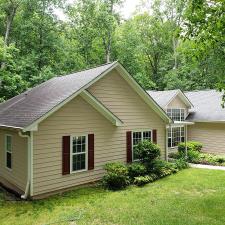 Roof Cleaning on Forrest Bend Court in Snellville, GA 3