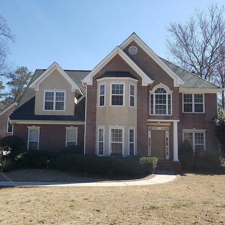 The complete 2026 guide to soft washing your georgia homes exterior